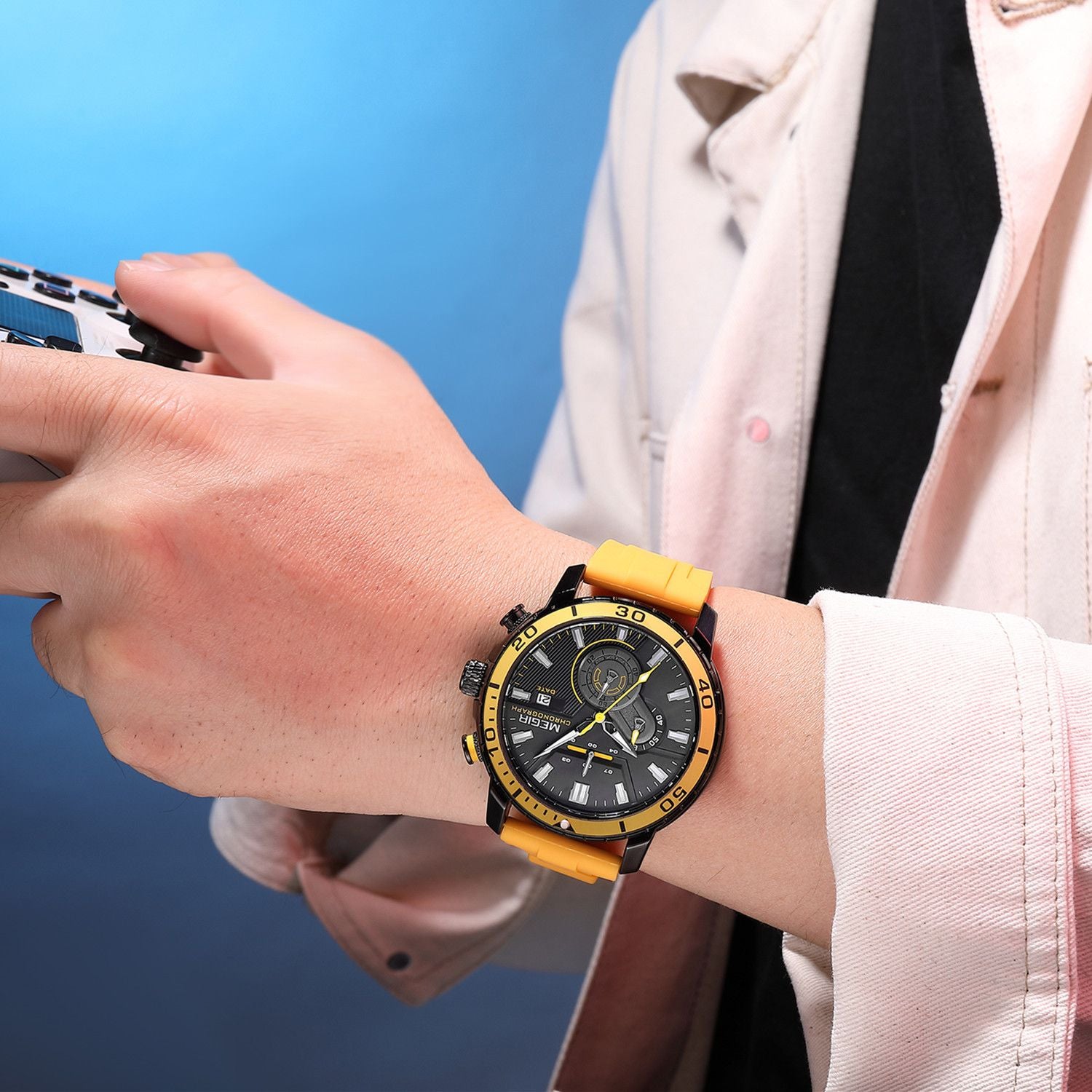 MEGIR Luxury Military Watches for Men Fashion Sport Quartz Wristwatch Waterproof Silicone Band Male Clock Chronograph with Date 2224-5