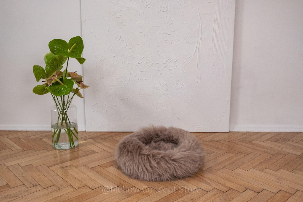 Round Natural Sheepskin Pet Bed - Greige-2